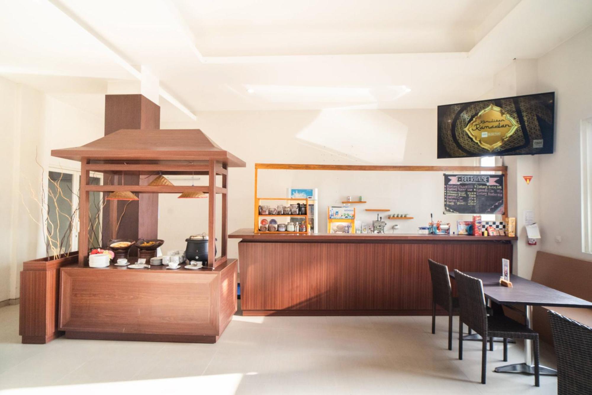 Midtown Xpress Sampit - Kalimantan Tengah Eksteriør billede